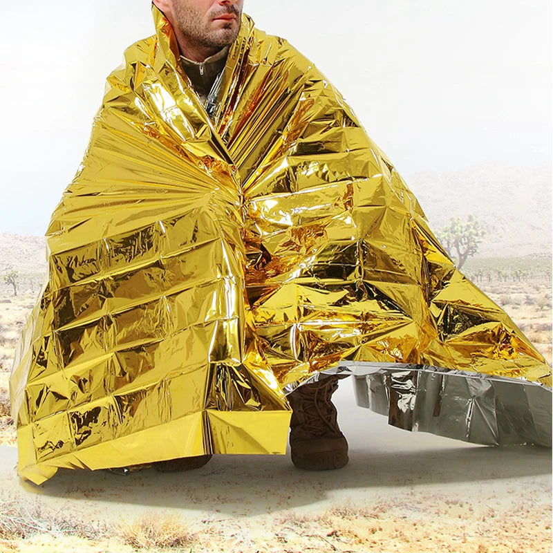 Woolpack Emergency Thermal Blanket – Waterproof & Windproof Survival Foil