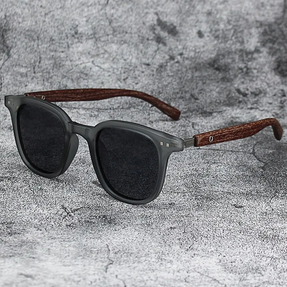 Woolpack Retro Wood-Grain Sunglasses – UV Protection