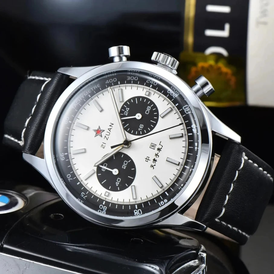 The 1963 Pilot Chronograph – 42mm Retro Quartz Watch
