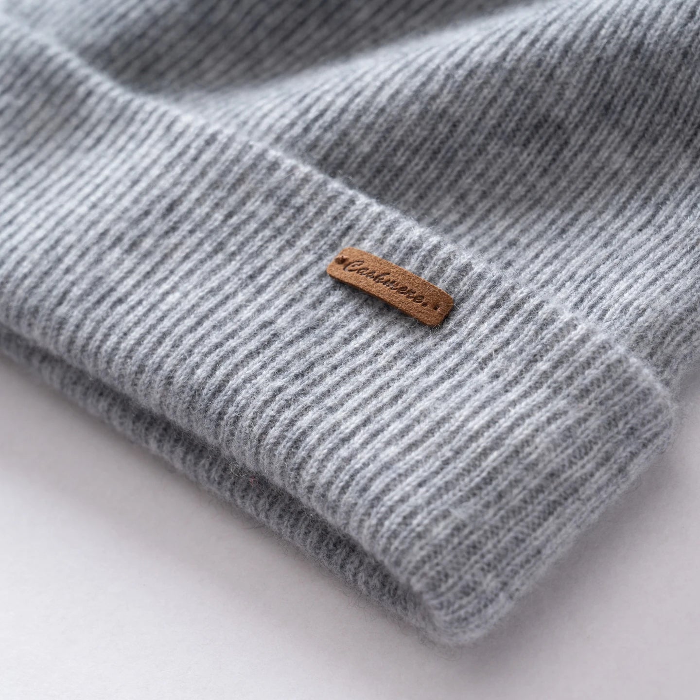 Woolpack cashmere beanie for men and women in solid knit design
