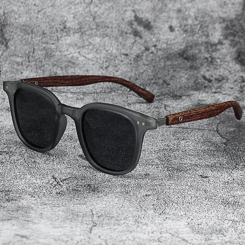 Woolpack Retro Wood-Grain Sunglasses – UV Protection